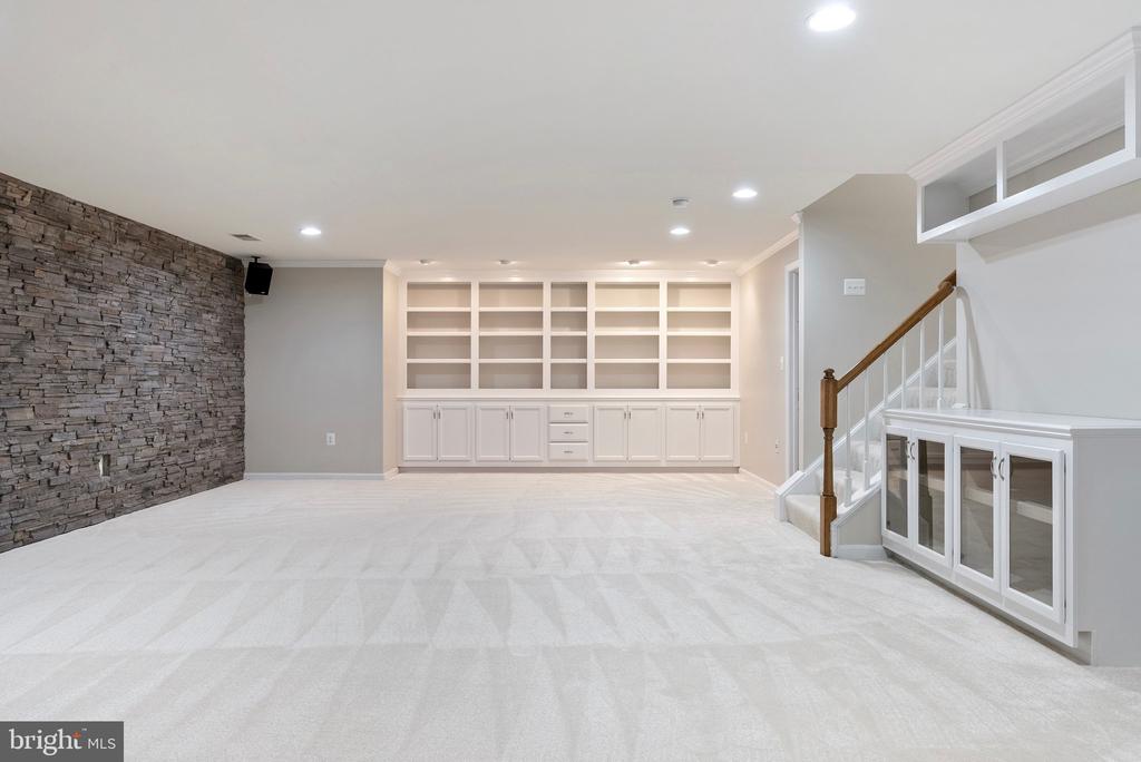538 GENTLEWOOD SQUARE