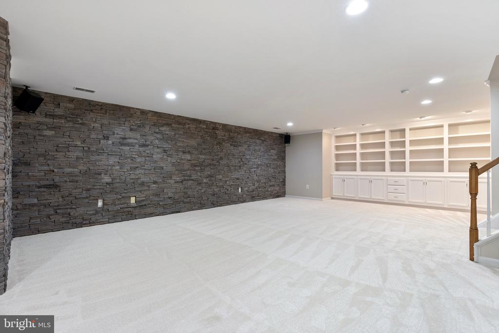538 GENTLEWOOD SQUARE