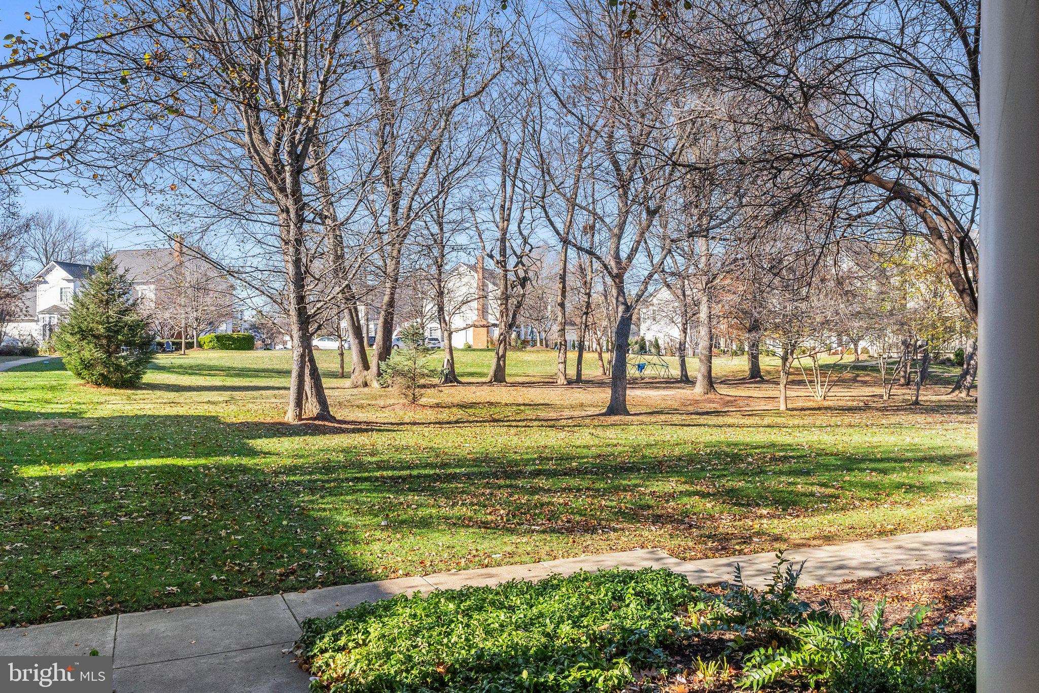 538 GENTLEWOOD SQUARE