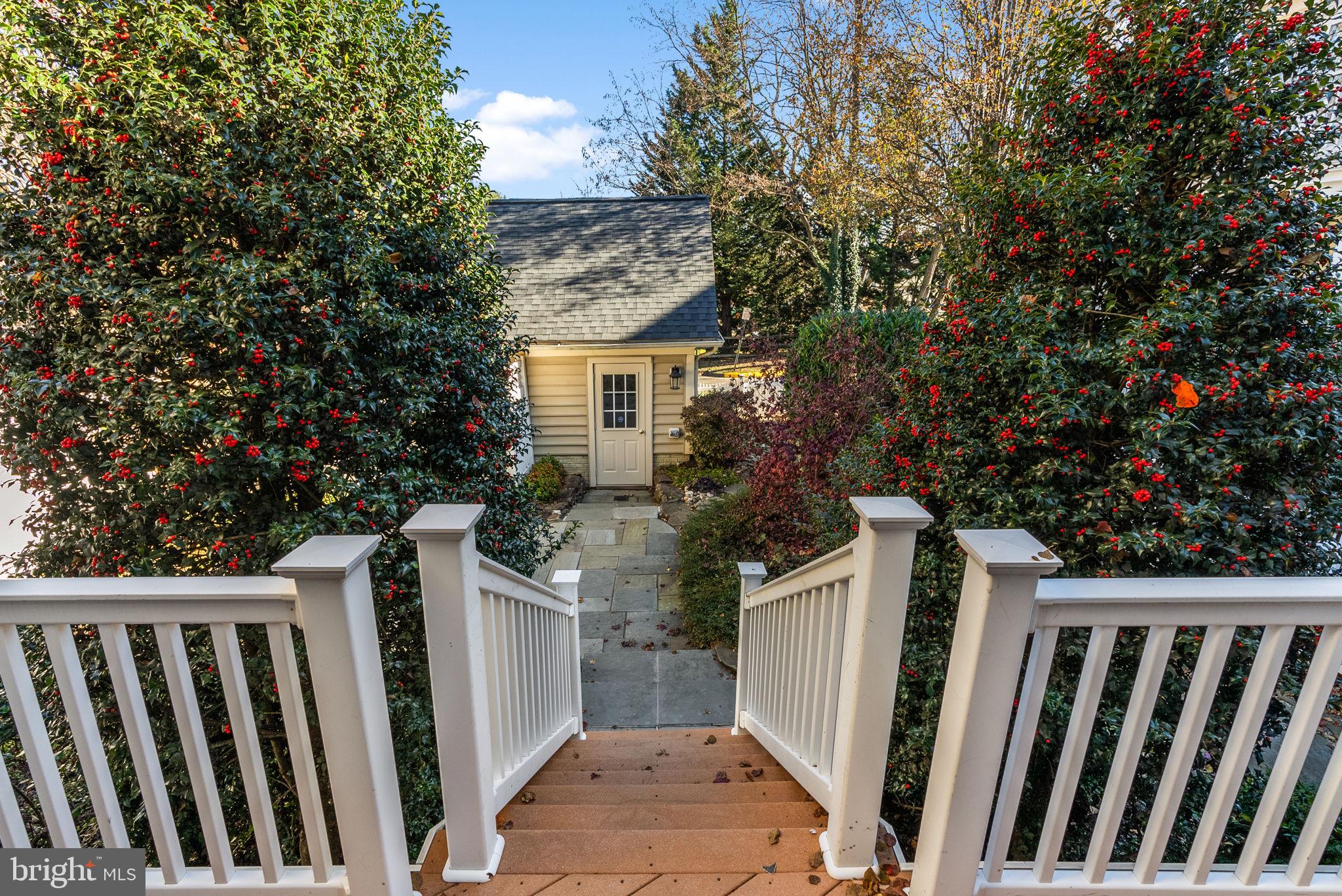 538 GENTLEWOOD SQUARE