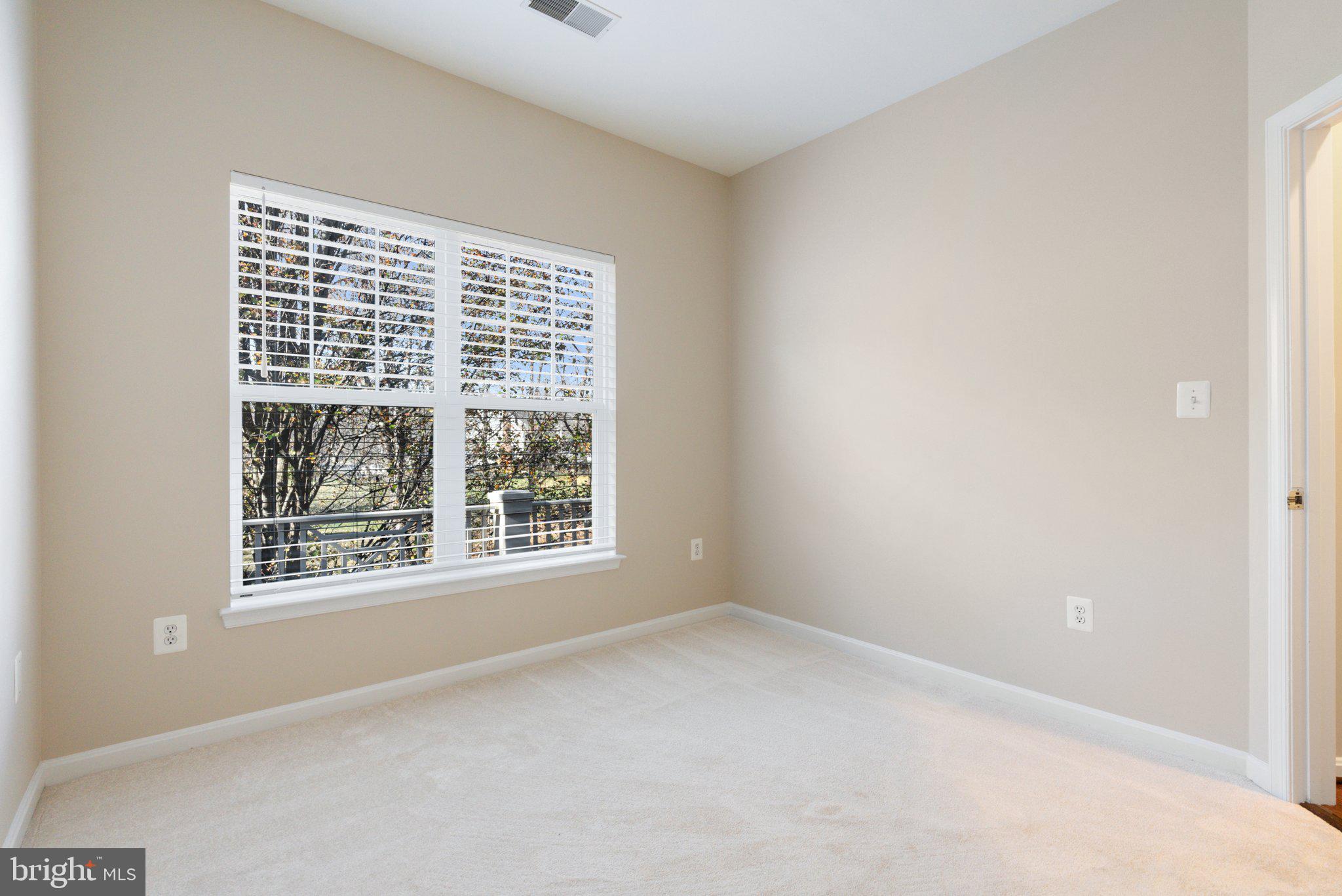 538 GENTLEWOOD SQUARE