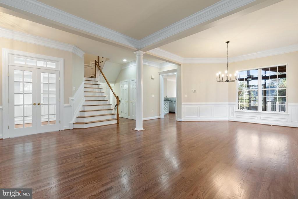 538 GENTLEWOOD SQUARE