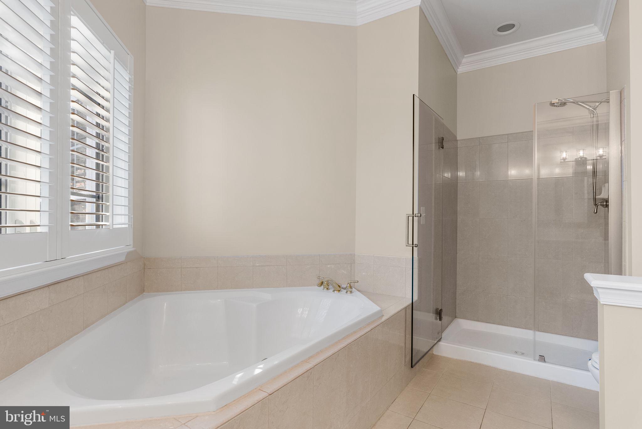 538 GENTLEWOOD SQUARE