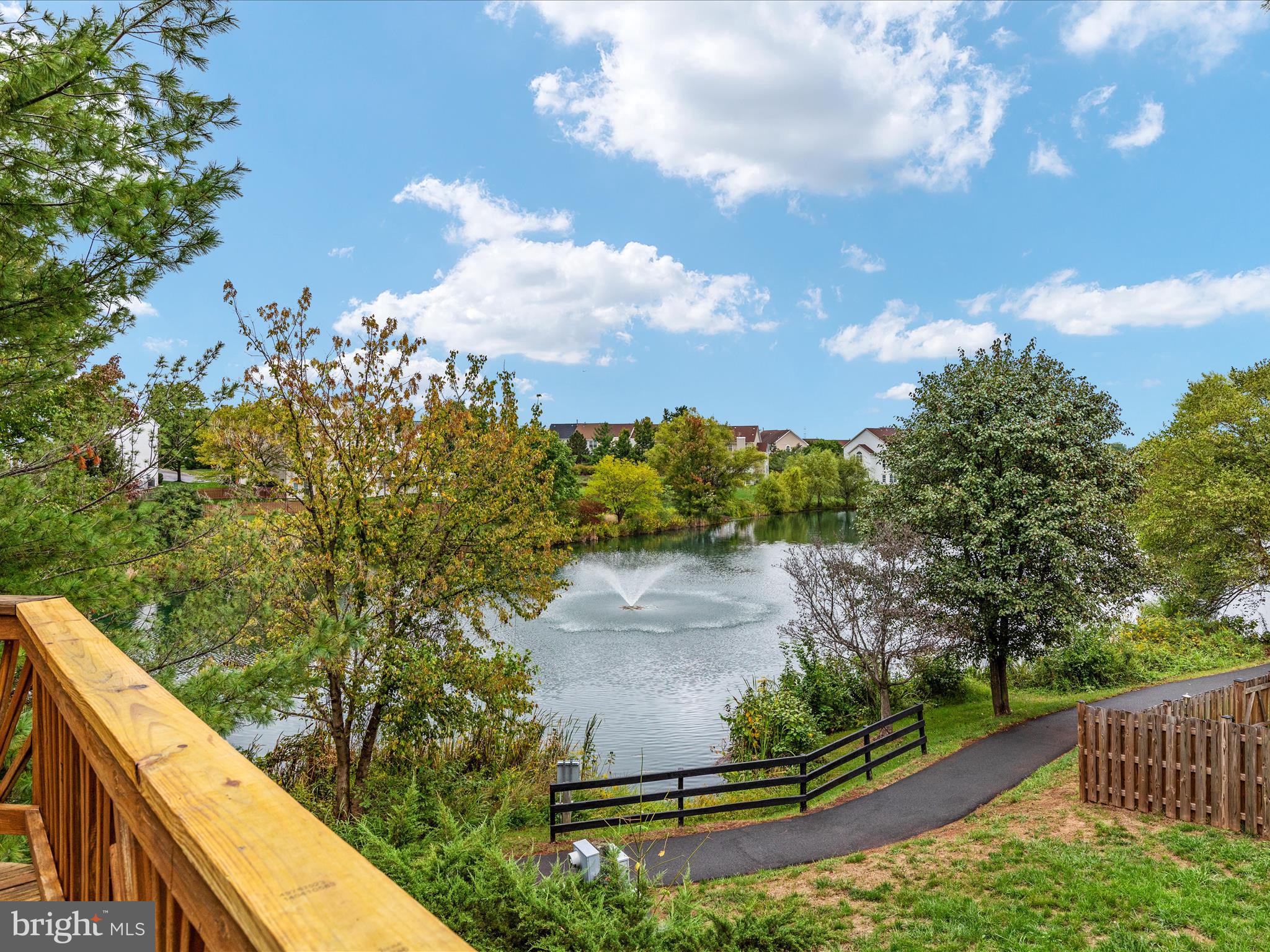 43992 KINGS ARMS SQUARE