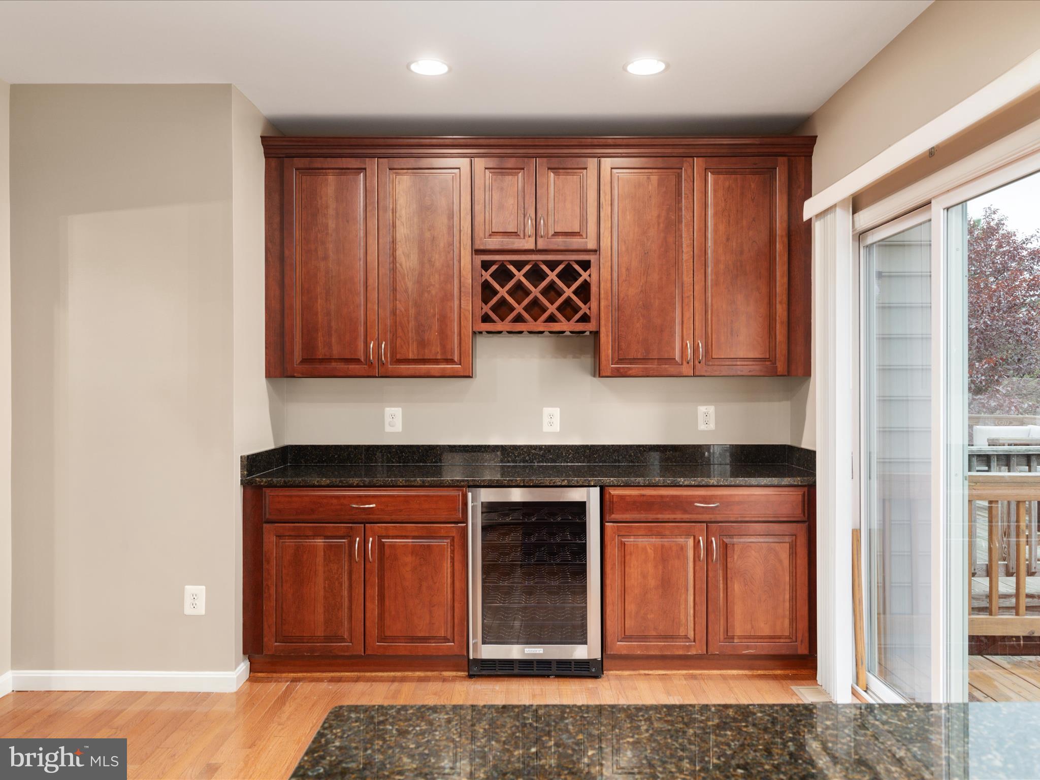 43992 KINGS ARMS SQUARE