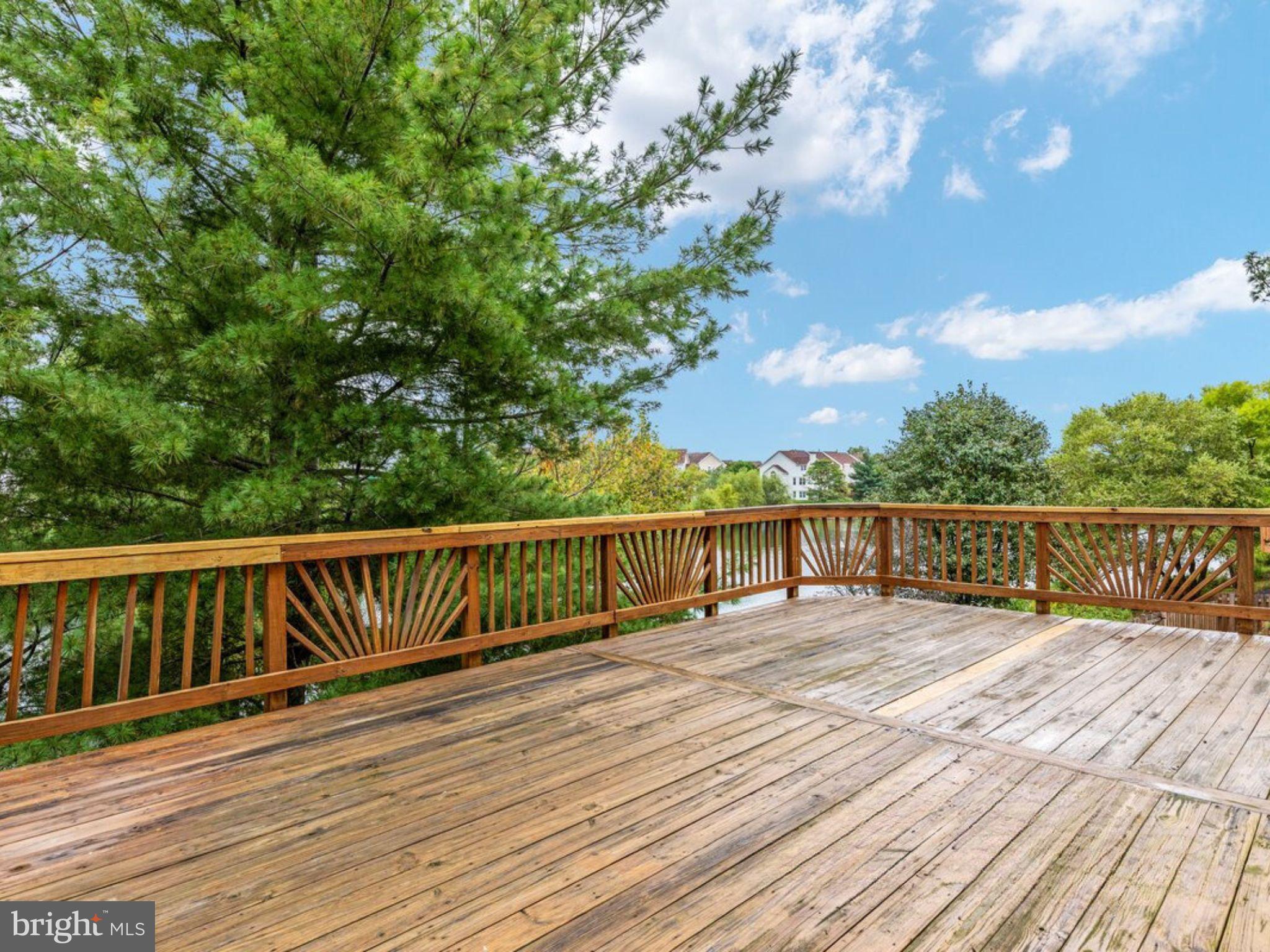 43992 KINGS ARMS SQUARE