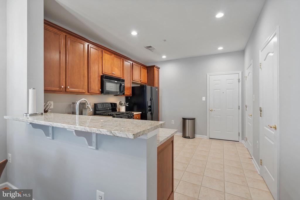 19404 DIAMOND LAKE DRIVE