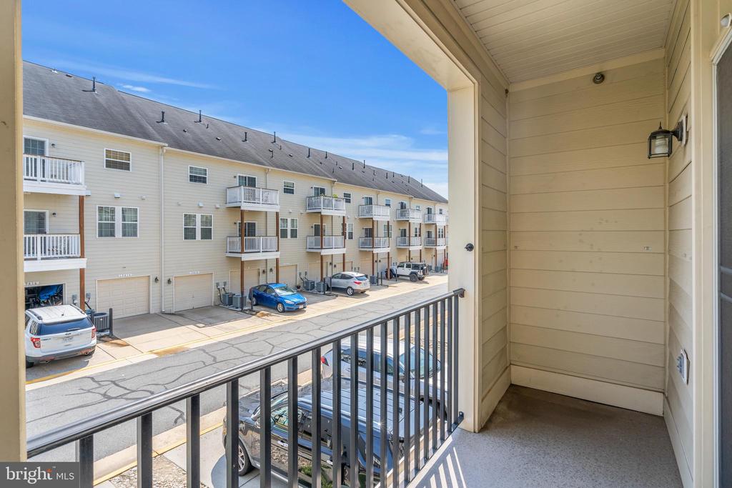 19404 DIAMOND LAKE DRIVE