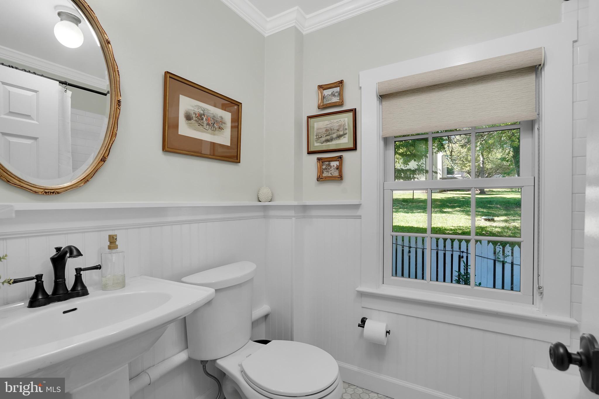 100 GARDEN COTTAGE LANE