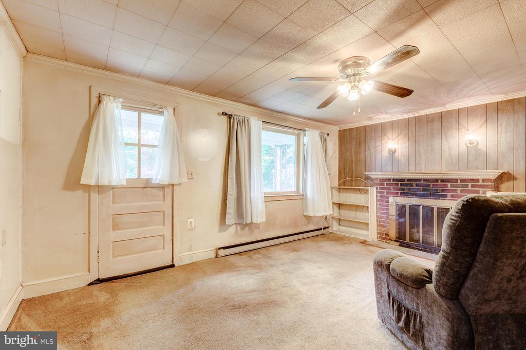 39990 PEACOCK CIRCLE,LOUDOUN
