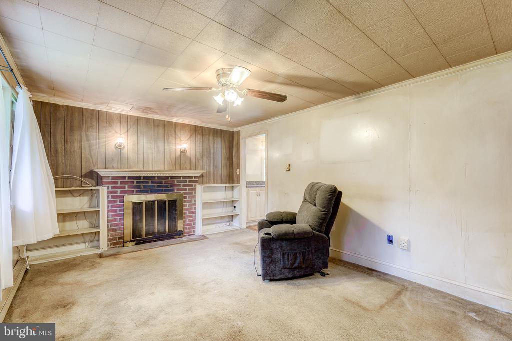 39990 PEACOCK CIRCLE,LOUDOUN