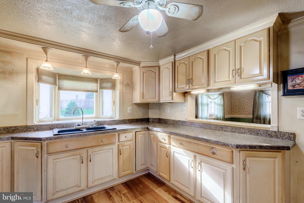 39990 PEACOCK CIRCLE,LOUDOUN