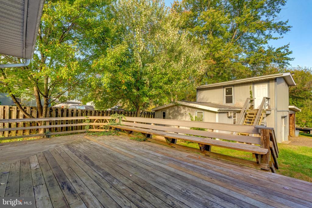 39990 PEACOCK CIRCLE,LOUDOUN