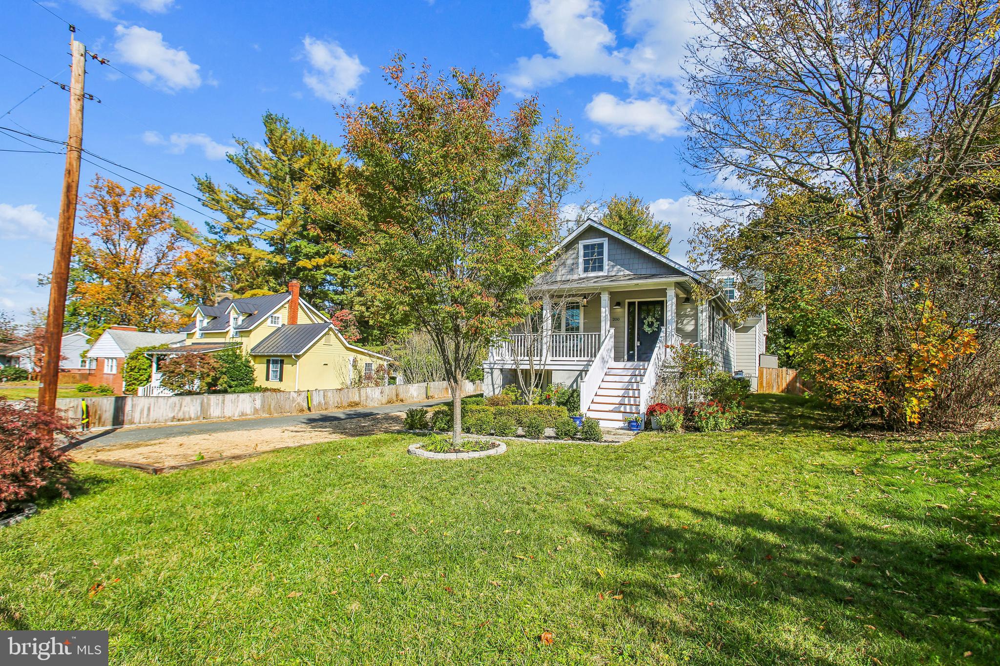 200 S MAPLE AVENUE