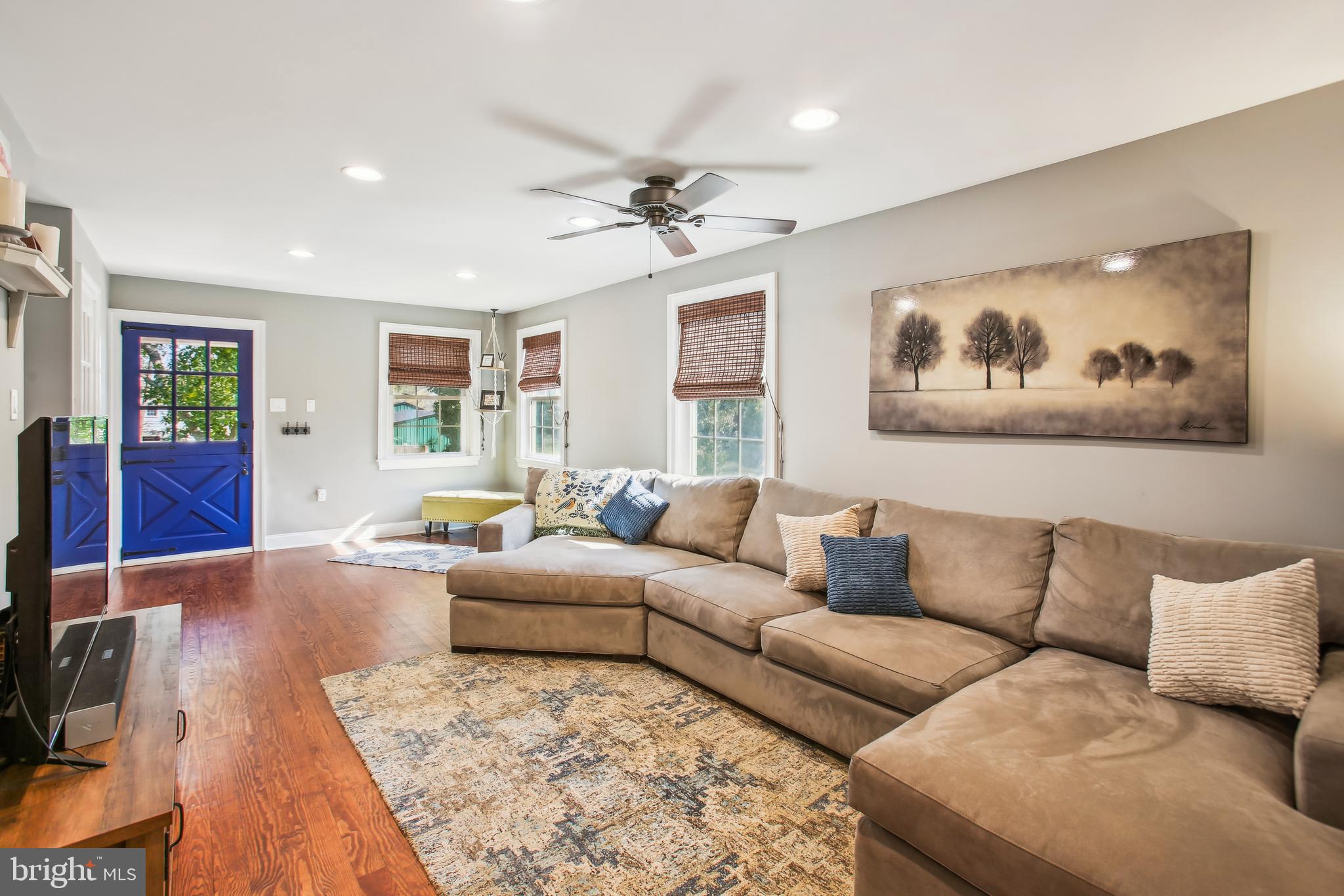 200 S MAPLE AVENUE
