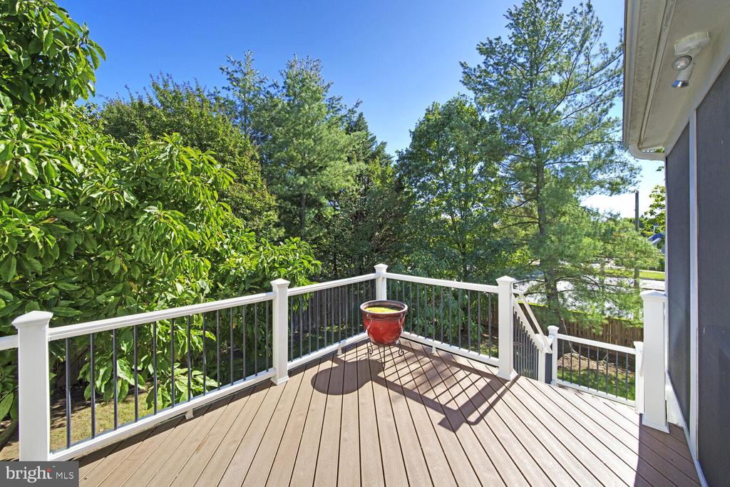 1307 CAMPBELL COURT NE