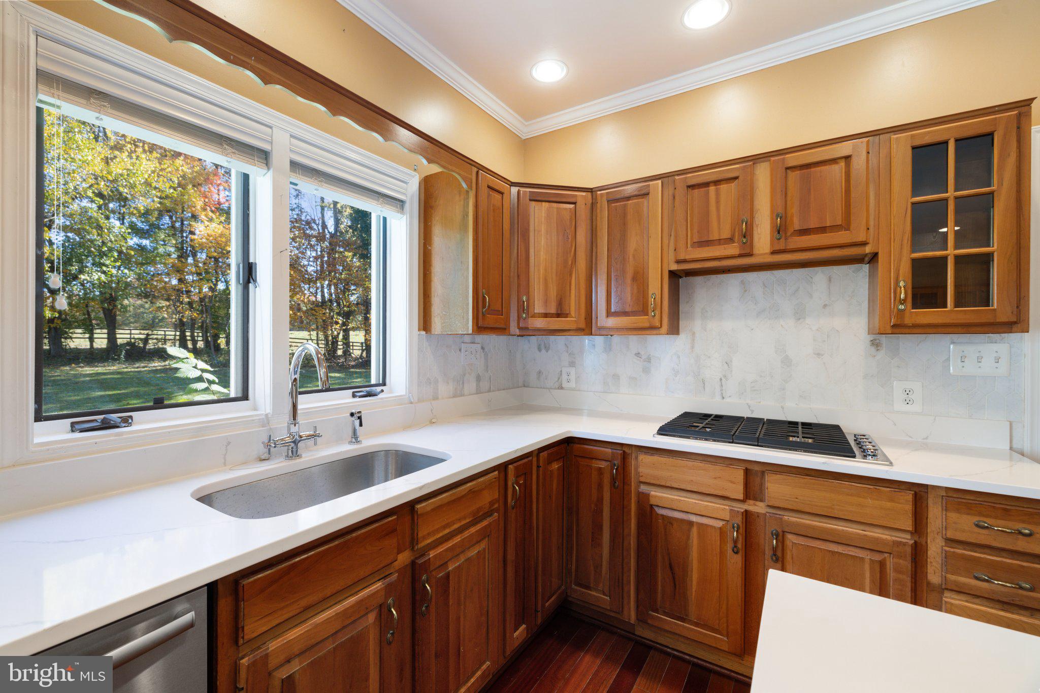 36643 LEITH LANE