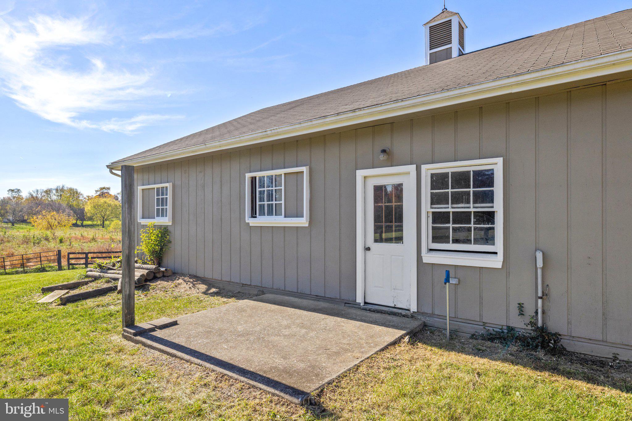 36643 LEITH LANE