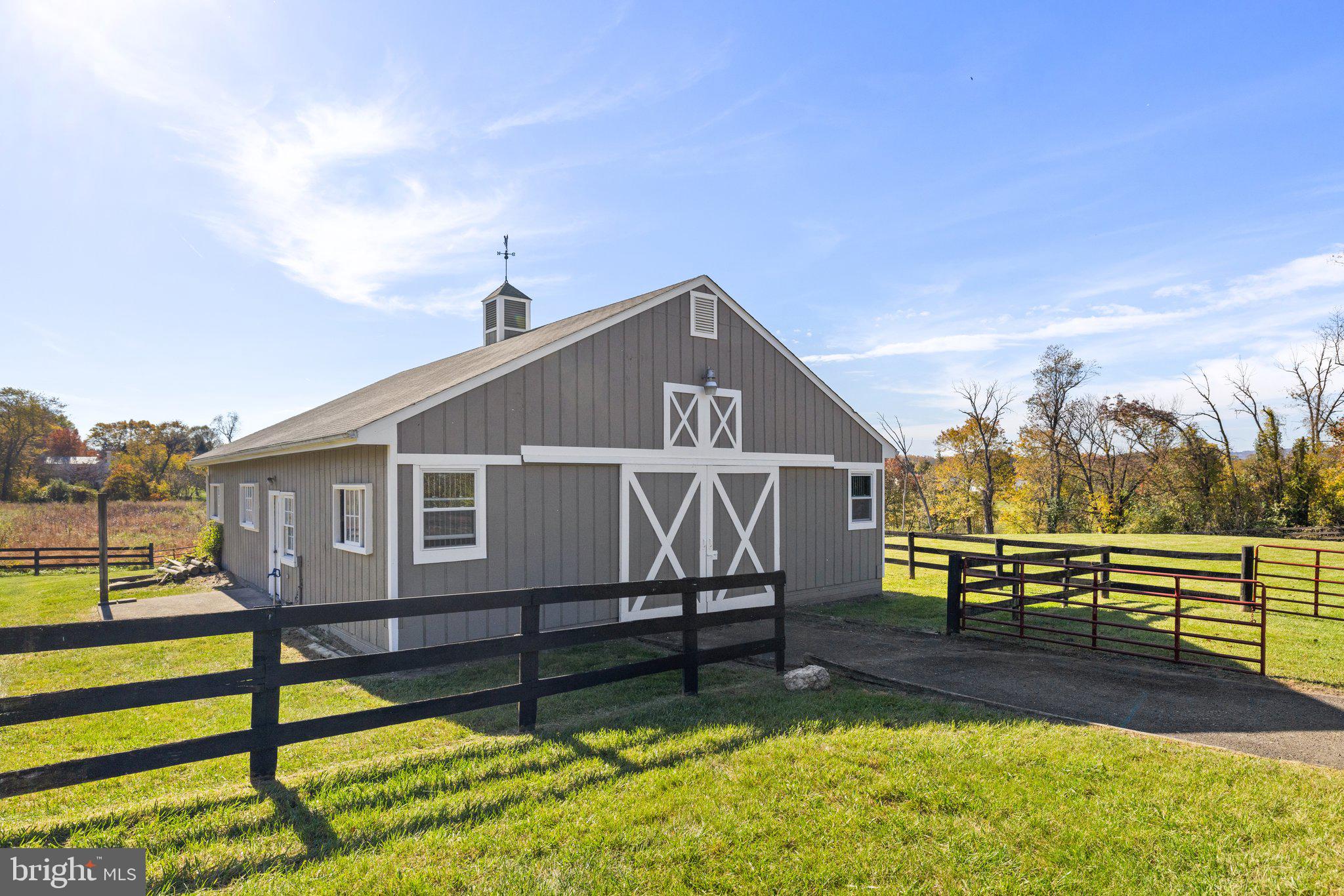 36643 LEITH LANE