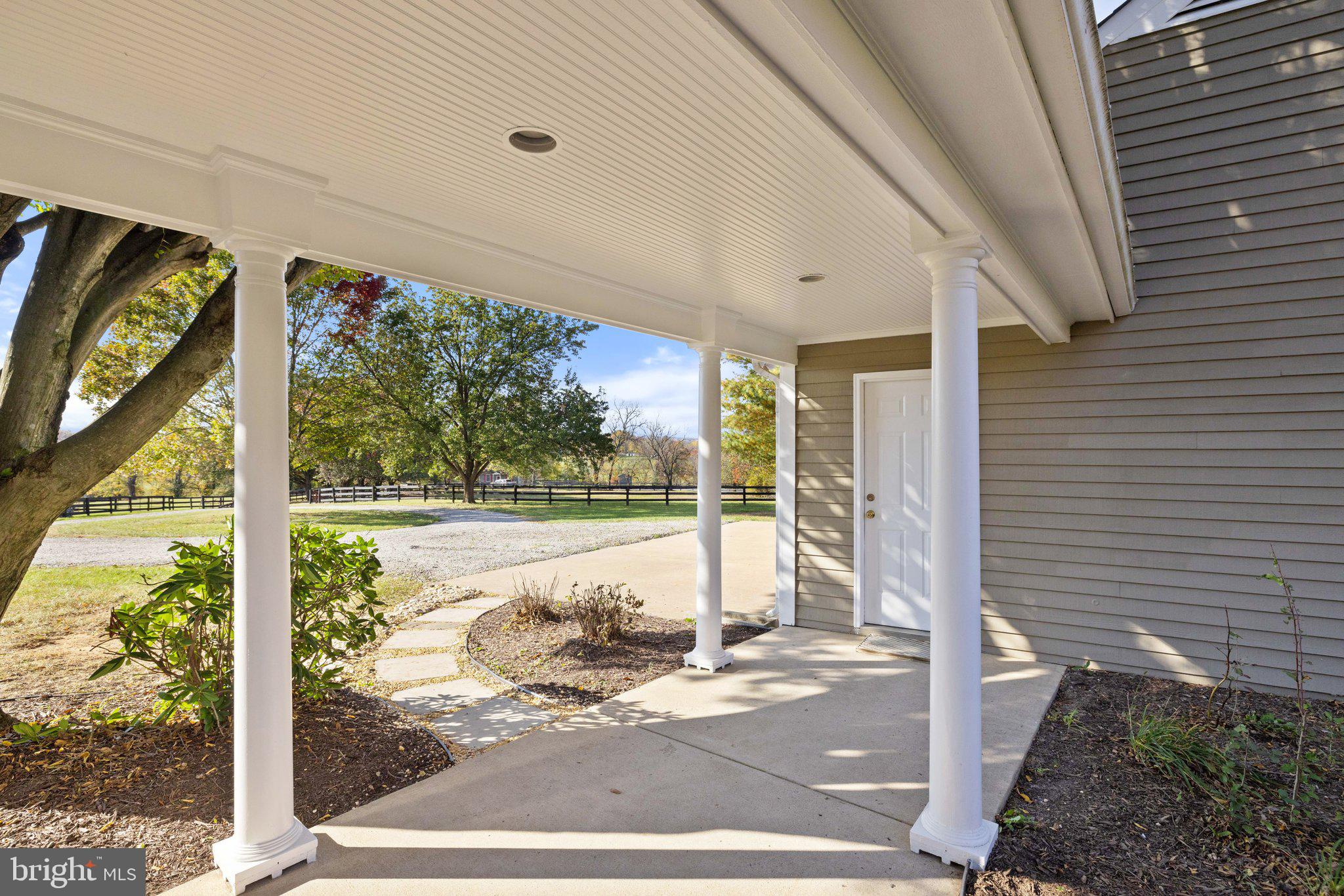 36643 LEITH LANE