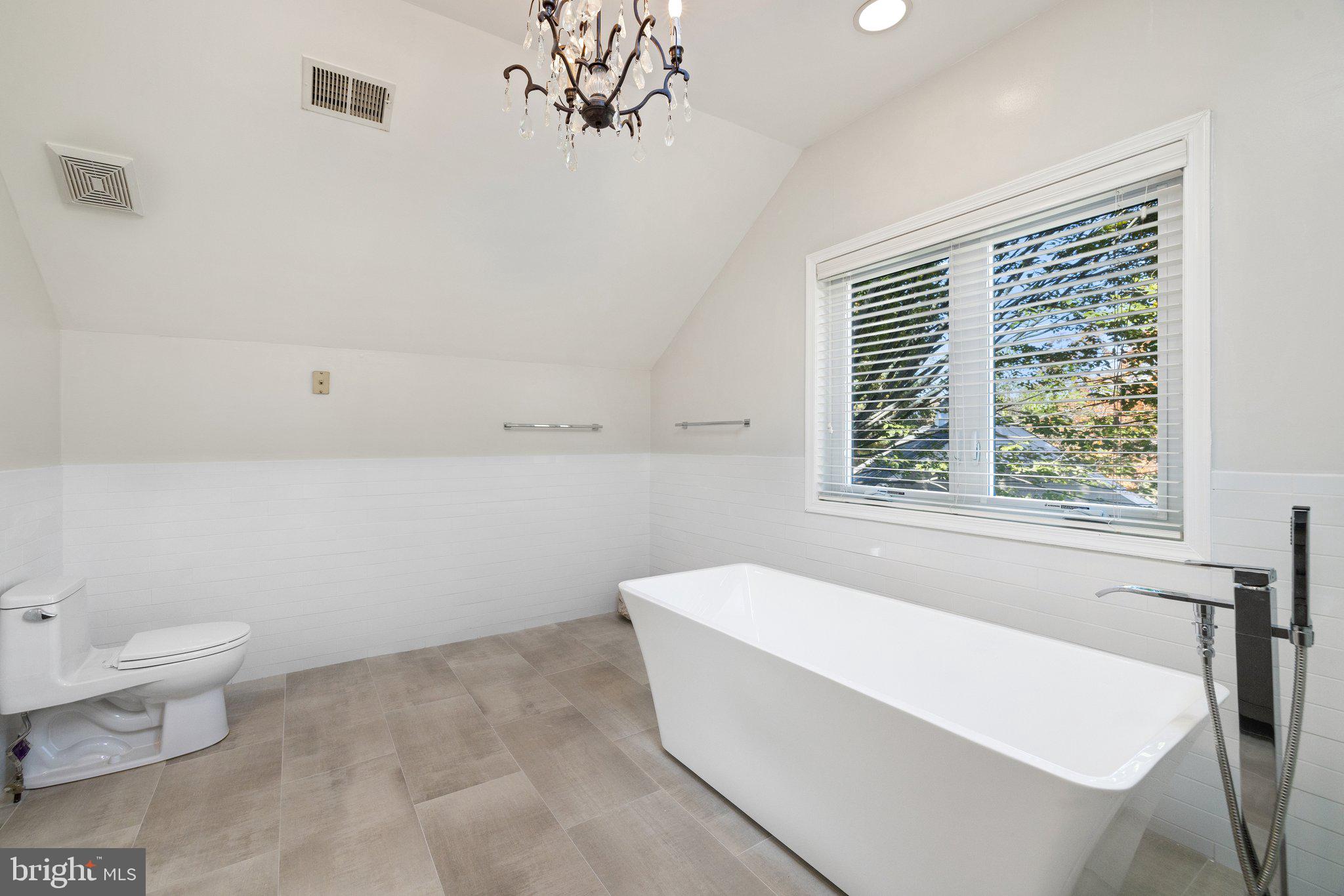 36643 LEITH LANE