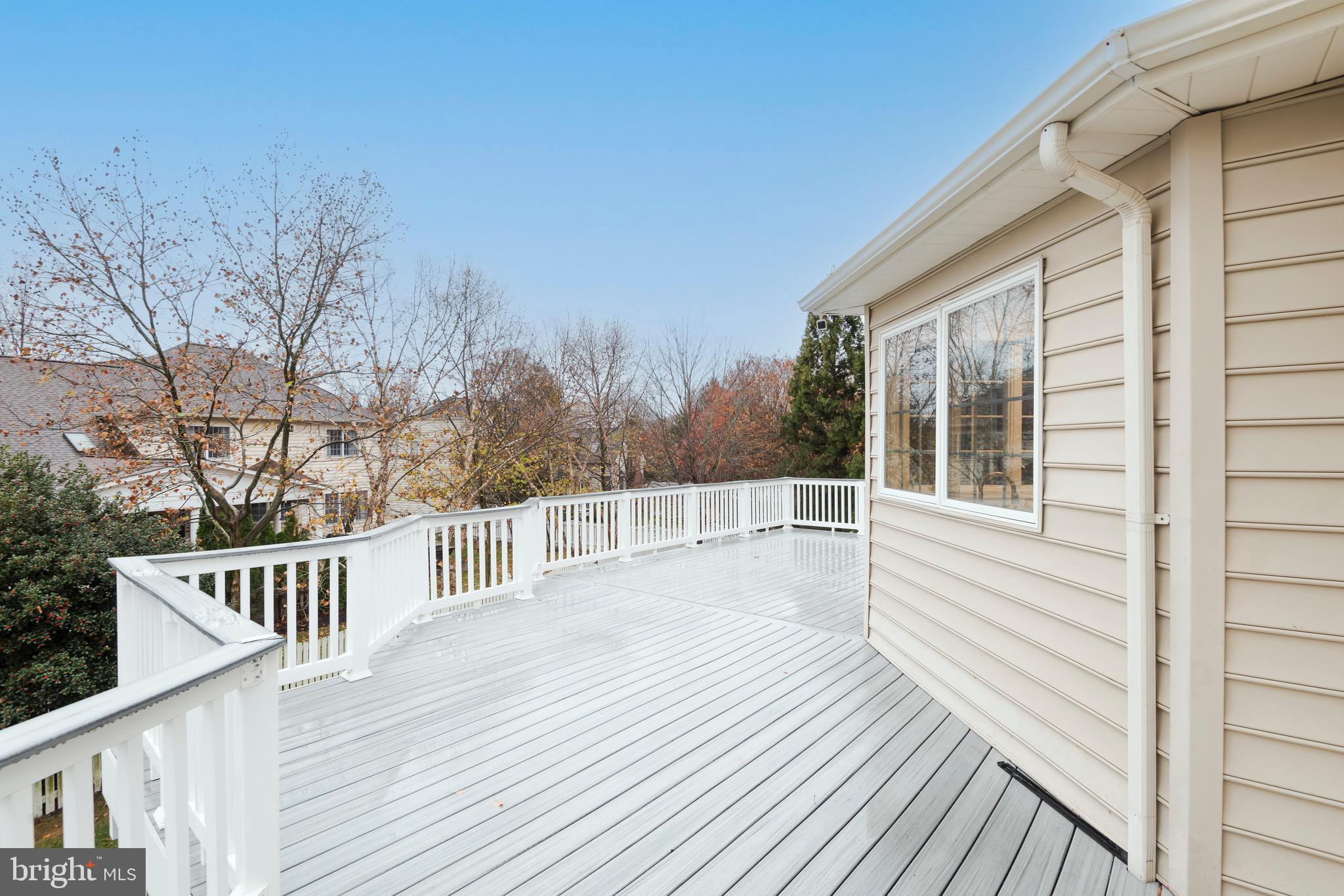 19925 HAZELTINE PLACE