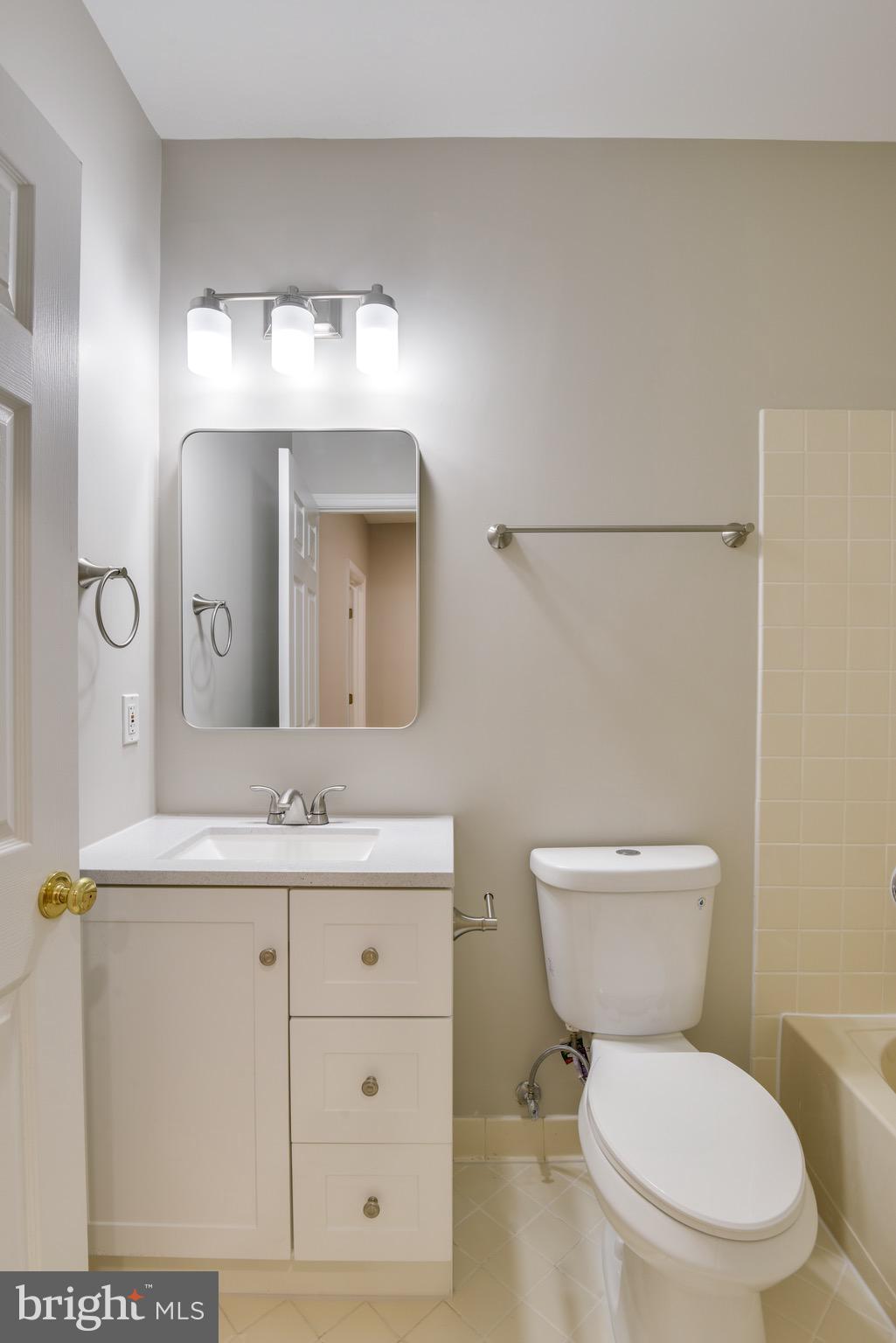 19925 HAZELTINE PLACE