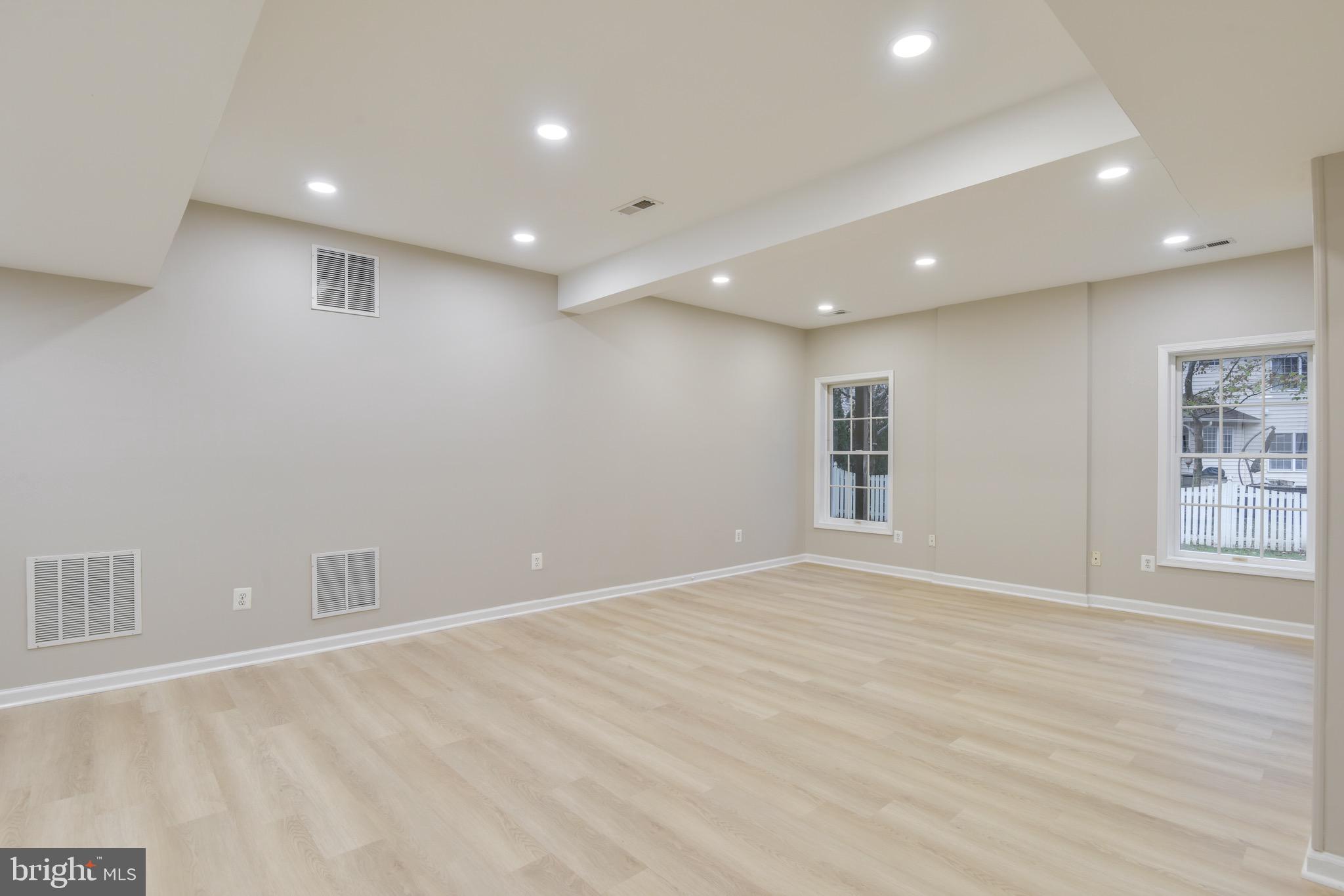 19925 HAZELTINE PLACE