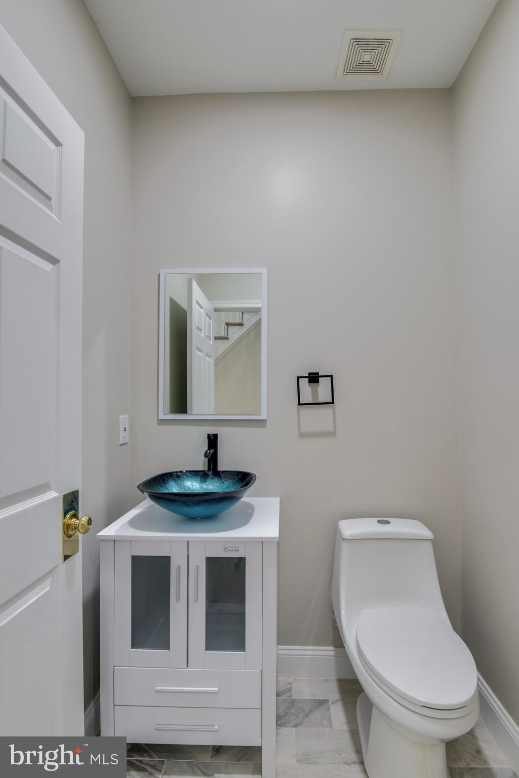 19925 HAZELTINE PLACE