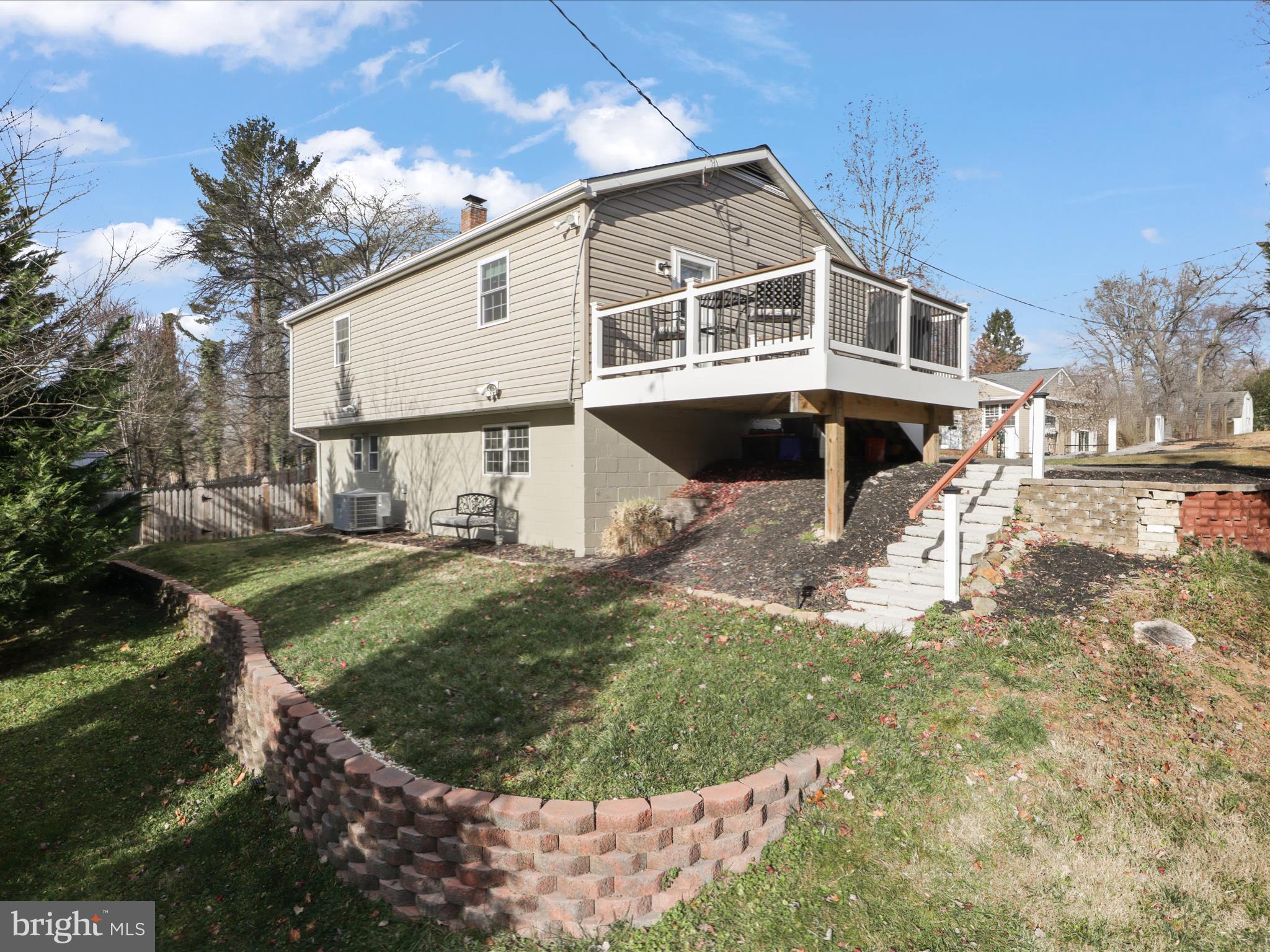903 BLUE RIDGE AVENUE