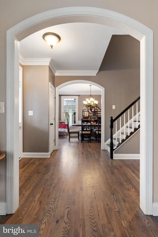 623 KINVARRA PLACE