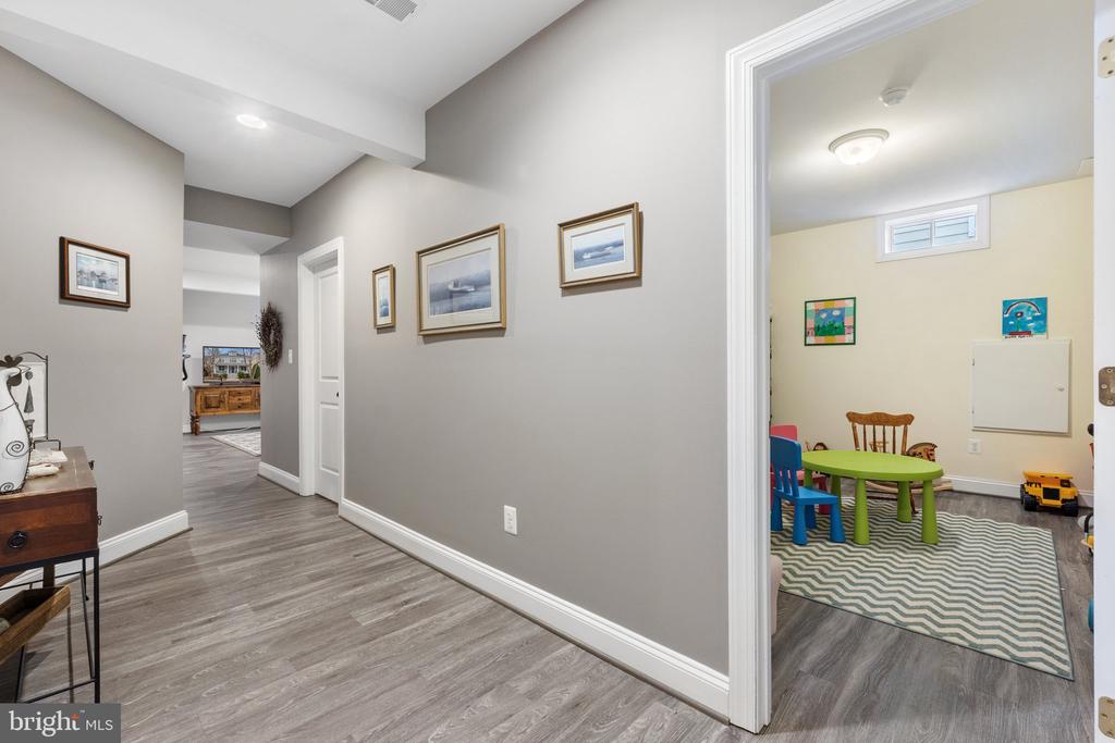 623 KINVARRA PLACE