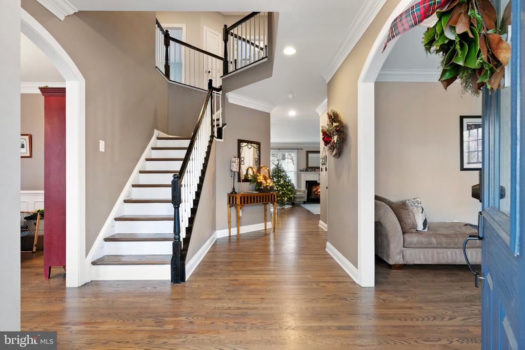 623 KINVARRA PLACE