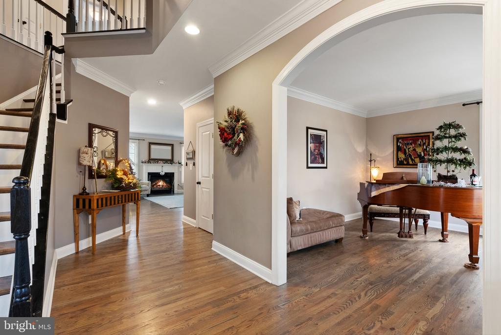 623 KINVARRA PLACE
