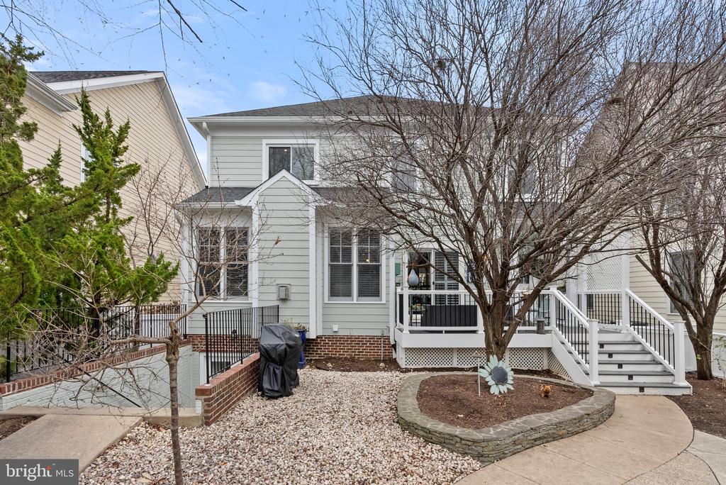 623 KINVARRA PLACE