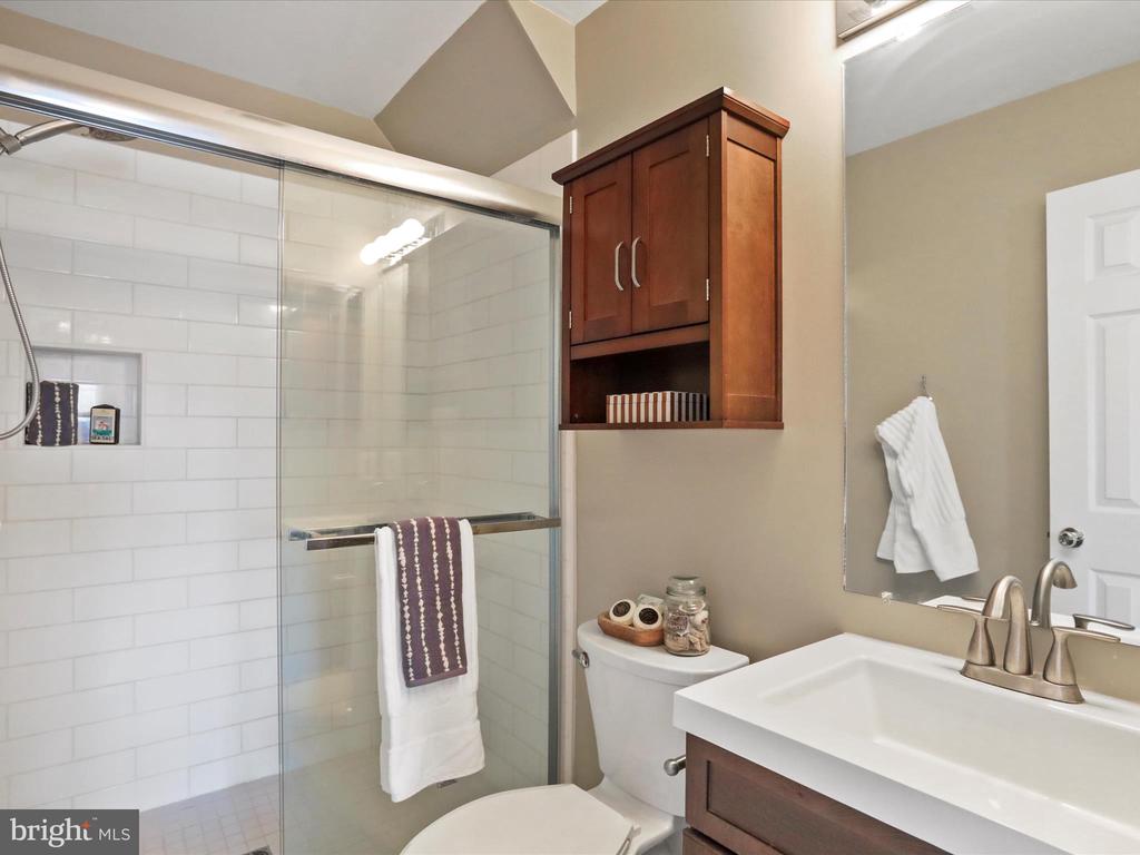 43384 WAYSIDE CIRCLE