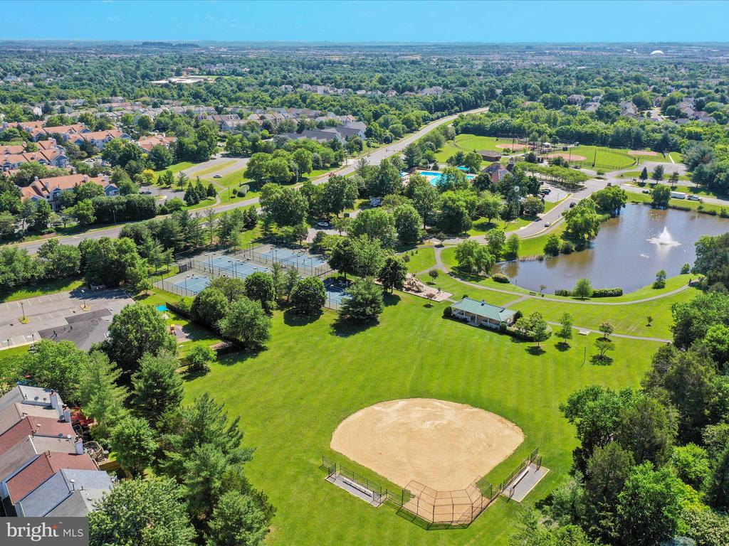 43384 WAYSIDE CIRCLE