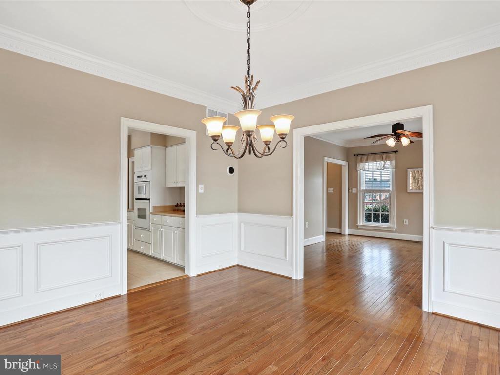 43384 WAYSIDE CIRCLE