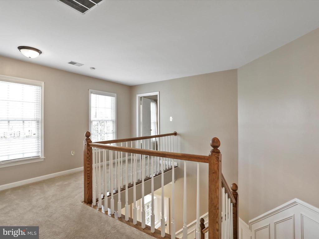 43384 WAYSIDE CIRCLE