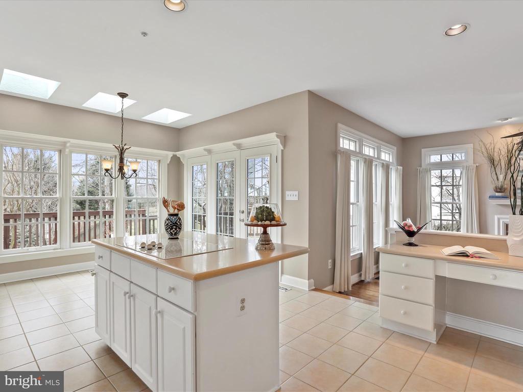 43384 WAYSIDE CIRCLE
