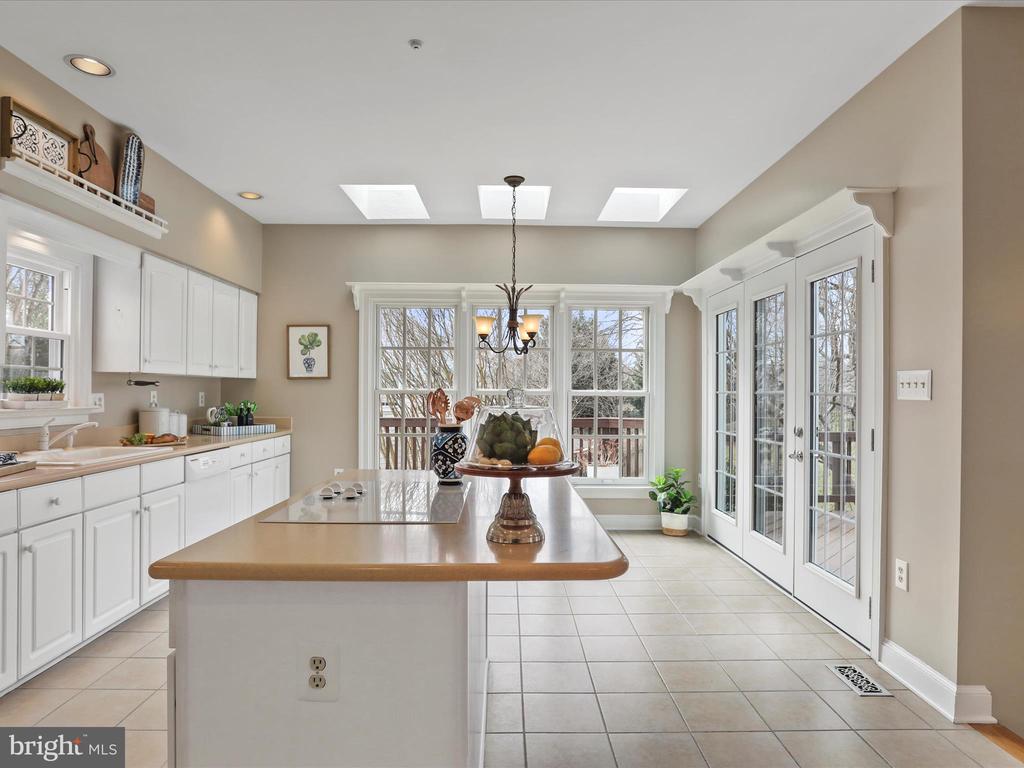 43384 WAYSIDE CIRCLE