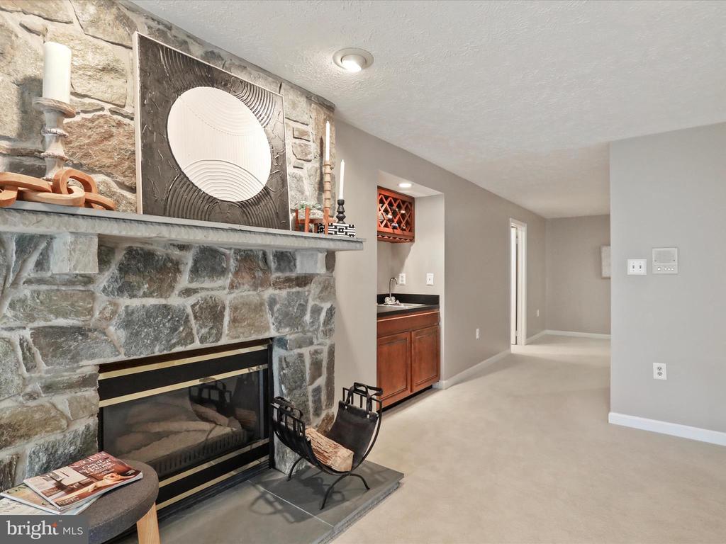 43384 WAYSIDE CIRCLE