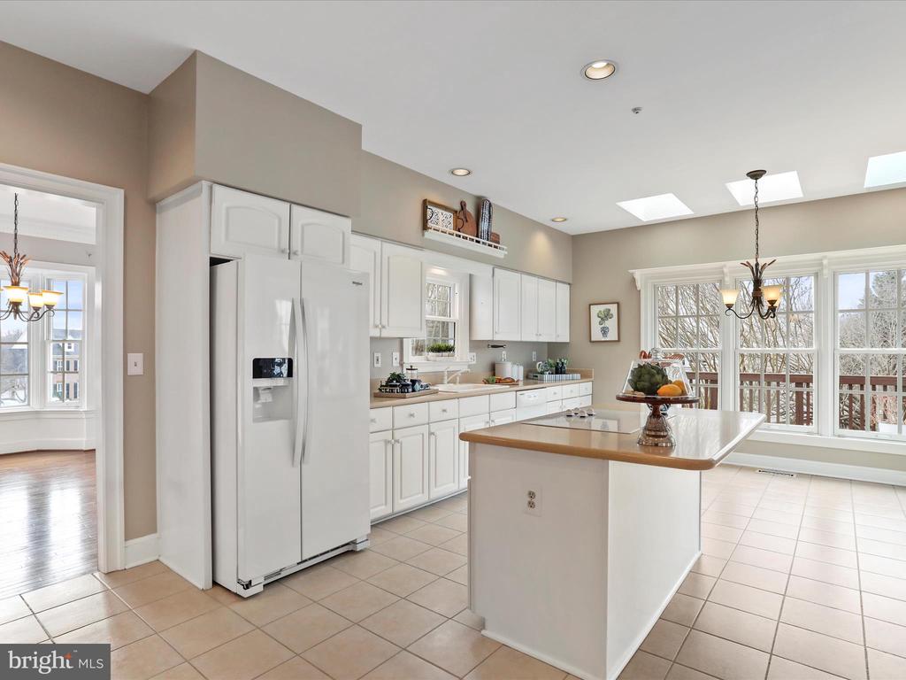 43384 WAYSIDE CIRCLE
