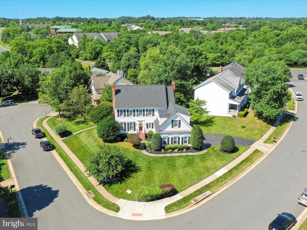 43384 WAYSIDE CIRCLE