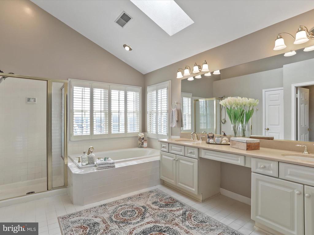 43384 WAYSIDE CIRCLE