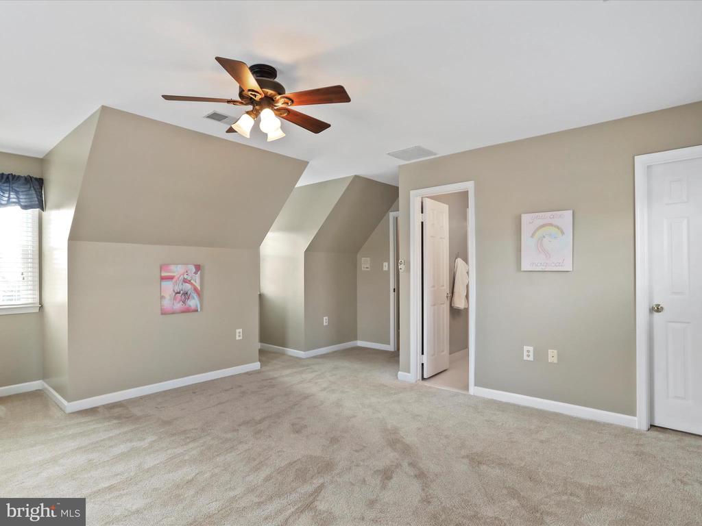 43384 WAYSIDE CIRCLE