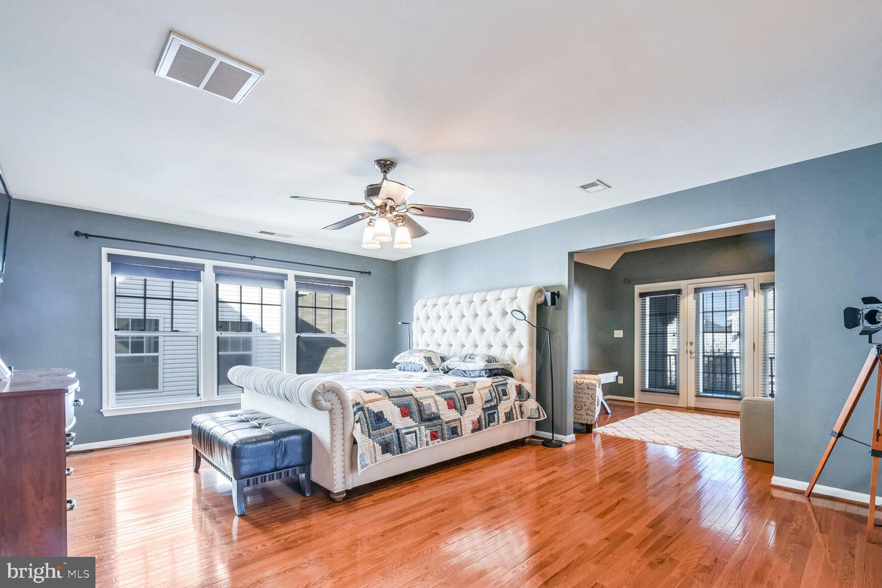 25038 MINERAL SPRINGS CIRCLE
