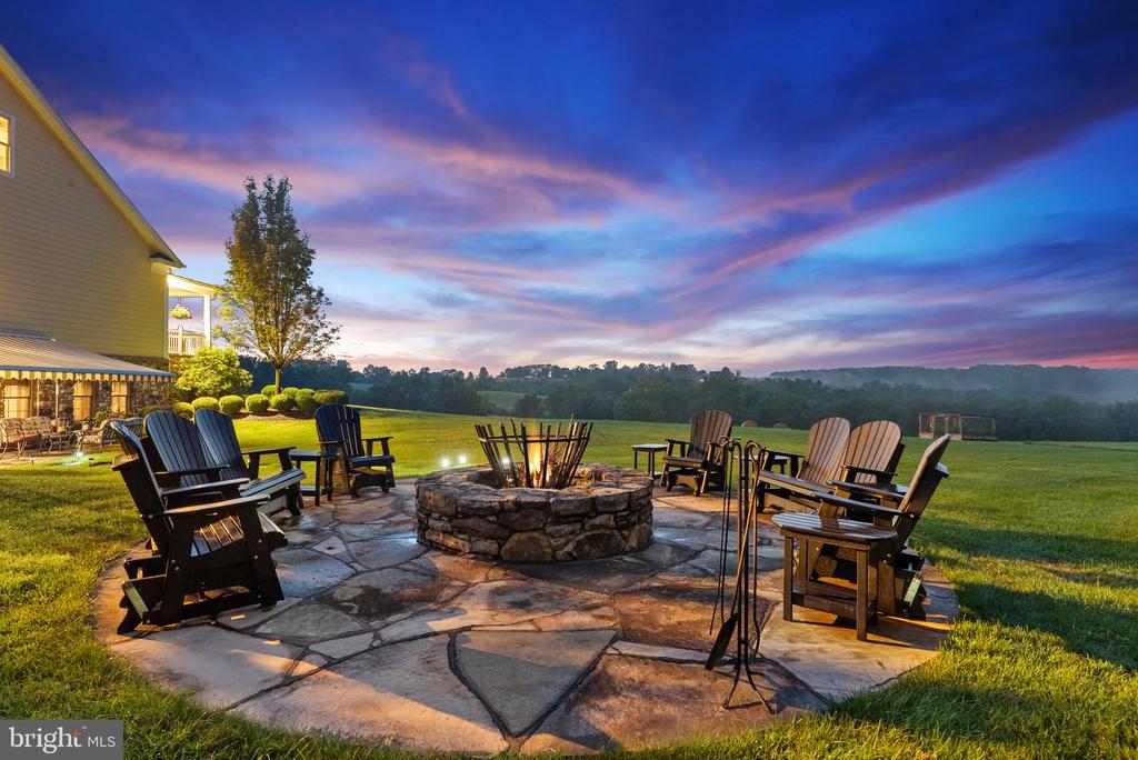 40959 PACER LANE