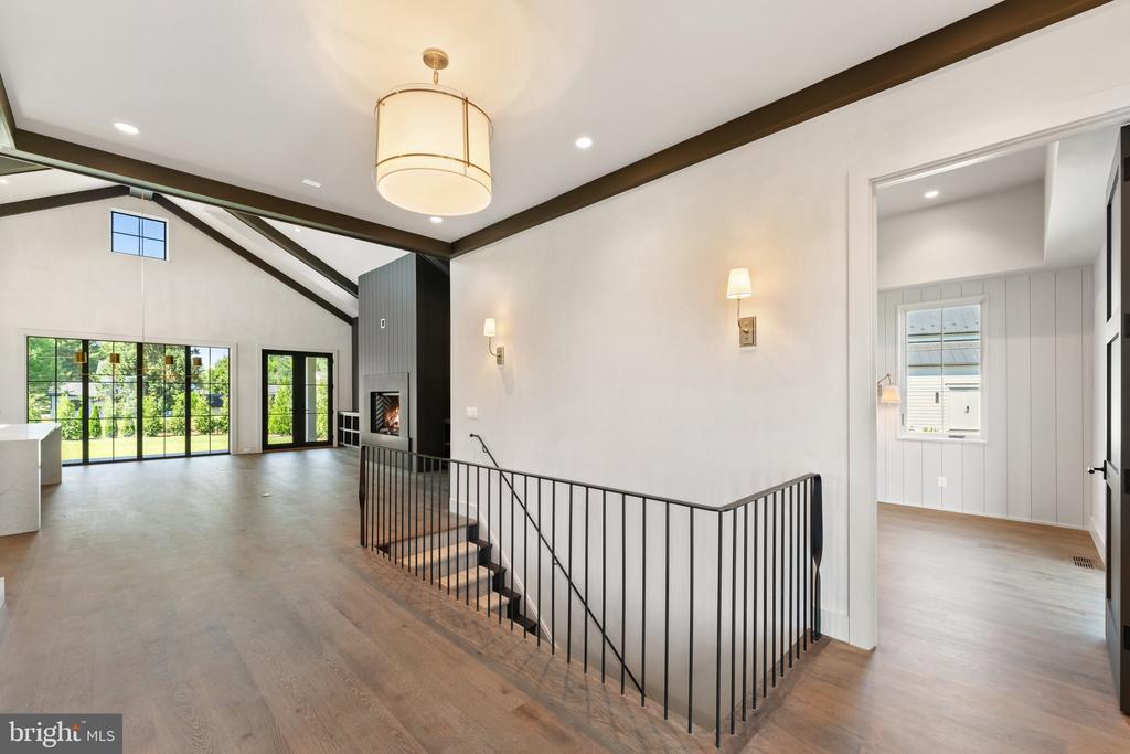 801 OLD SADDLE DRIVE