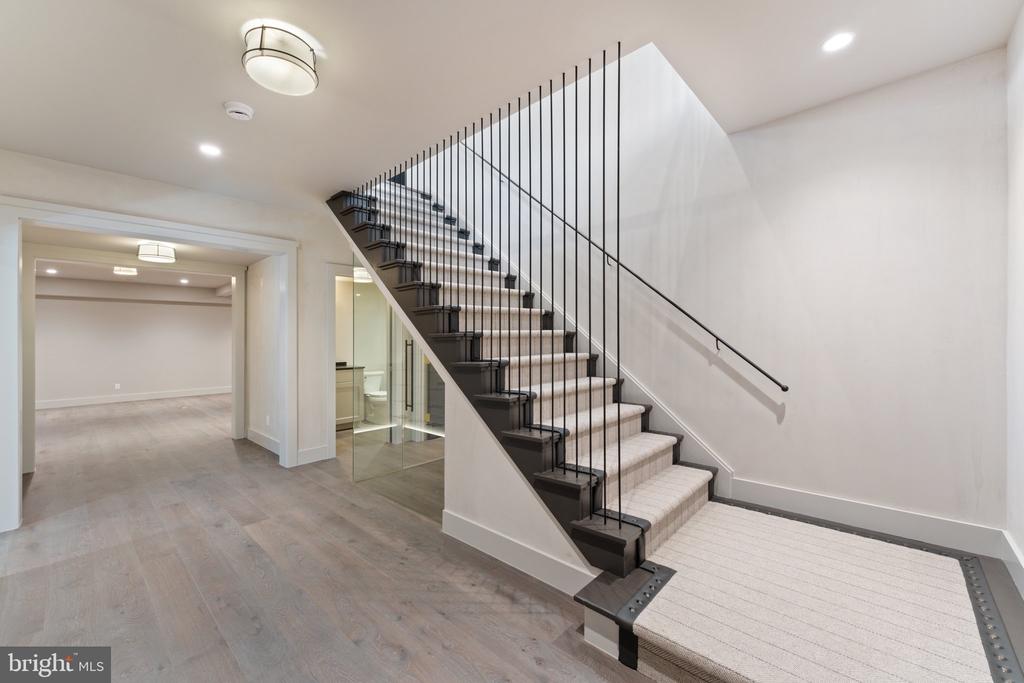 801 OLD SADDLE DRIVE
